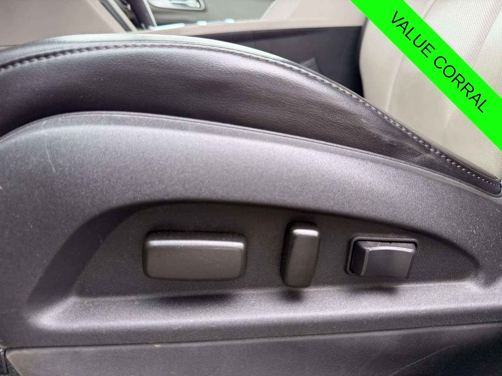 2014 Tungsten Metallic Chevrolet Equinox LT AWD SUV