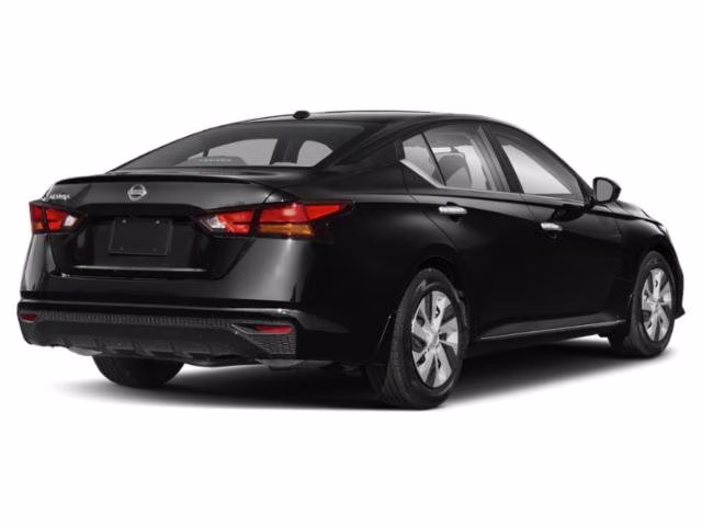 2021 Gun Metallic Nissan Altima 2.5 S FWD Sedan