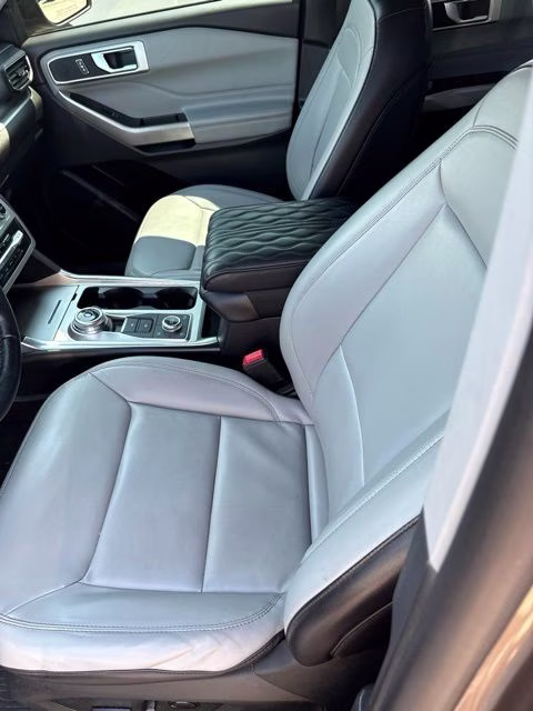 2021 Stone Gray Ford Explorer XLT 4X4 SUV