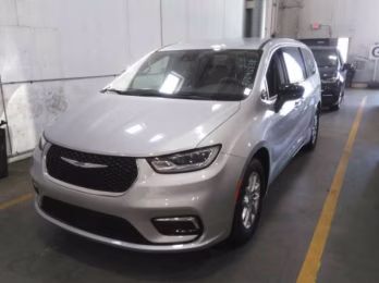 2024 Silver Mist Clearcoat Chrysler Pacifica Touring L FWD Van