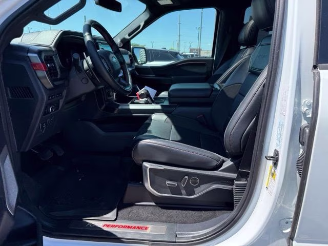 2024 White Ford F-150 Raptor 4X4 Truck