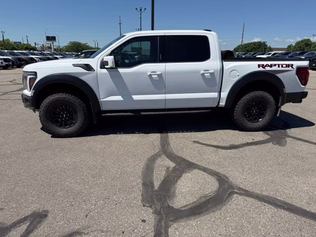 2024 White Ford F-150 Raptor 4X4 Truck