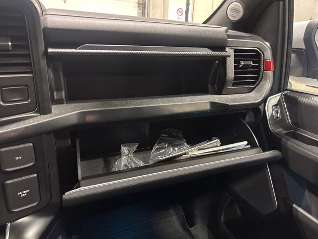 2024 Oxford White Ford F-150 Raptor 4X4 Truck