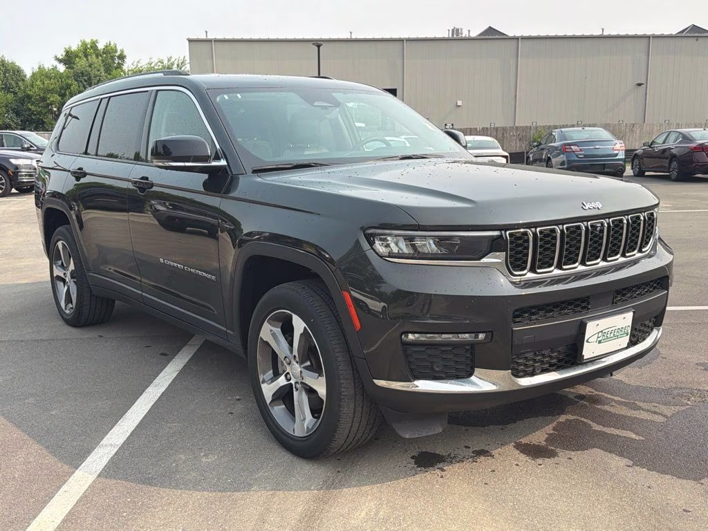 2023 Rocky Mountain Pearlcoat Jeep Grand Cherokee L Limited 4X4 SUV