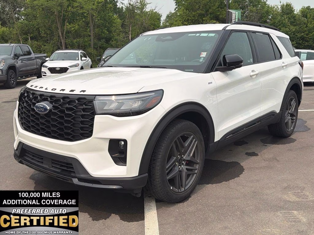 2025 White Metallic Ford Explorer ST-Line 4X4 SUV