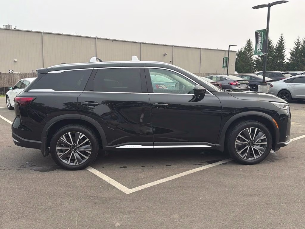 2026 Mineral Black INFINITI QX60 LUXE AWD SUV