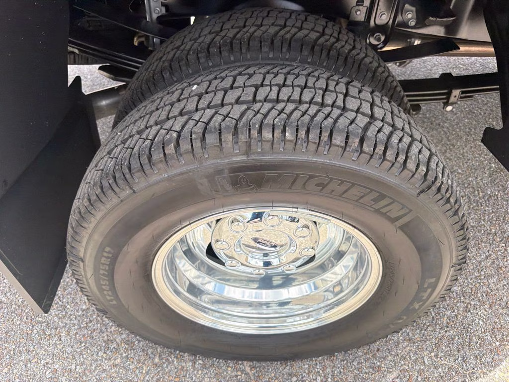 2026 Agate Black Metallic Ford Super Duty F-350 DRW Platinum 4X4 Truck