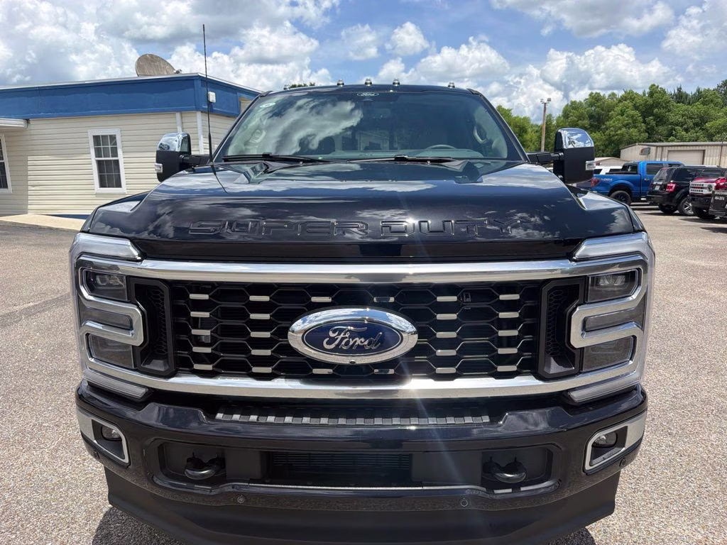 2026 Agate Black Metallic Ford Super Duty F-350 DRW Platinum 4X4 Truck