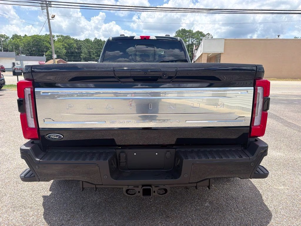 2026 Agate Black Metallic Ford Super Duty F-350 DRW Platinum 4X4 Truck