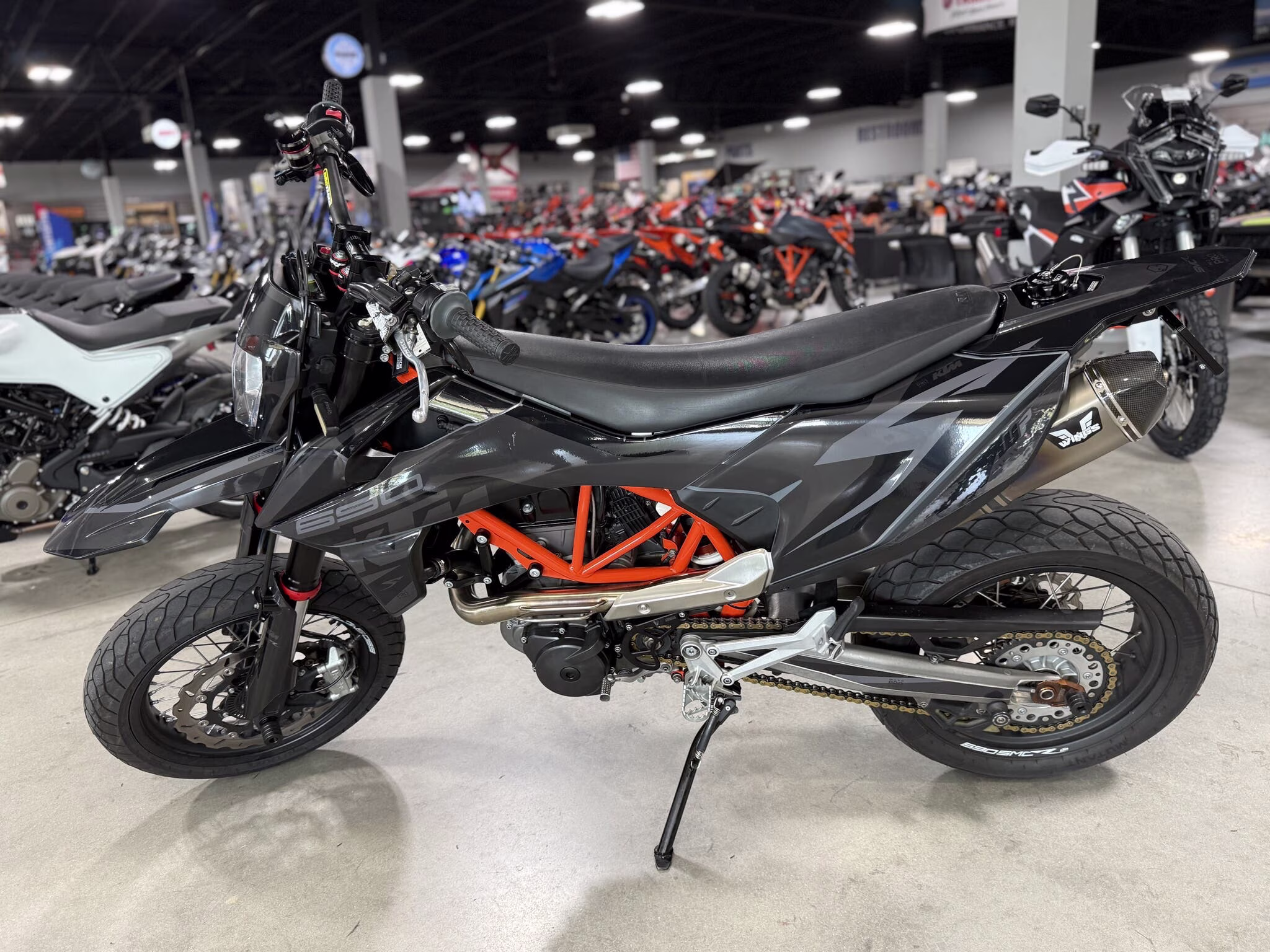 2022 KTM SMC R 690 Motorcycle