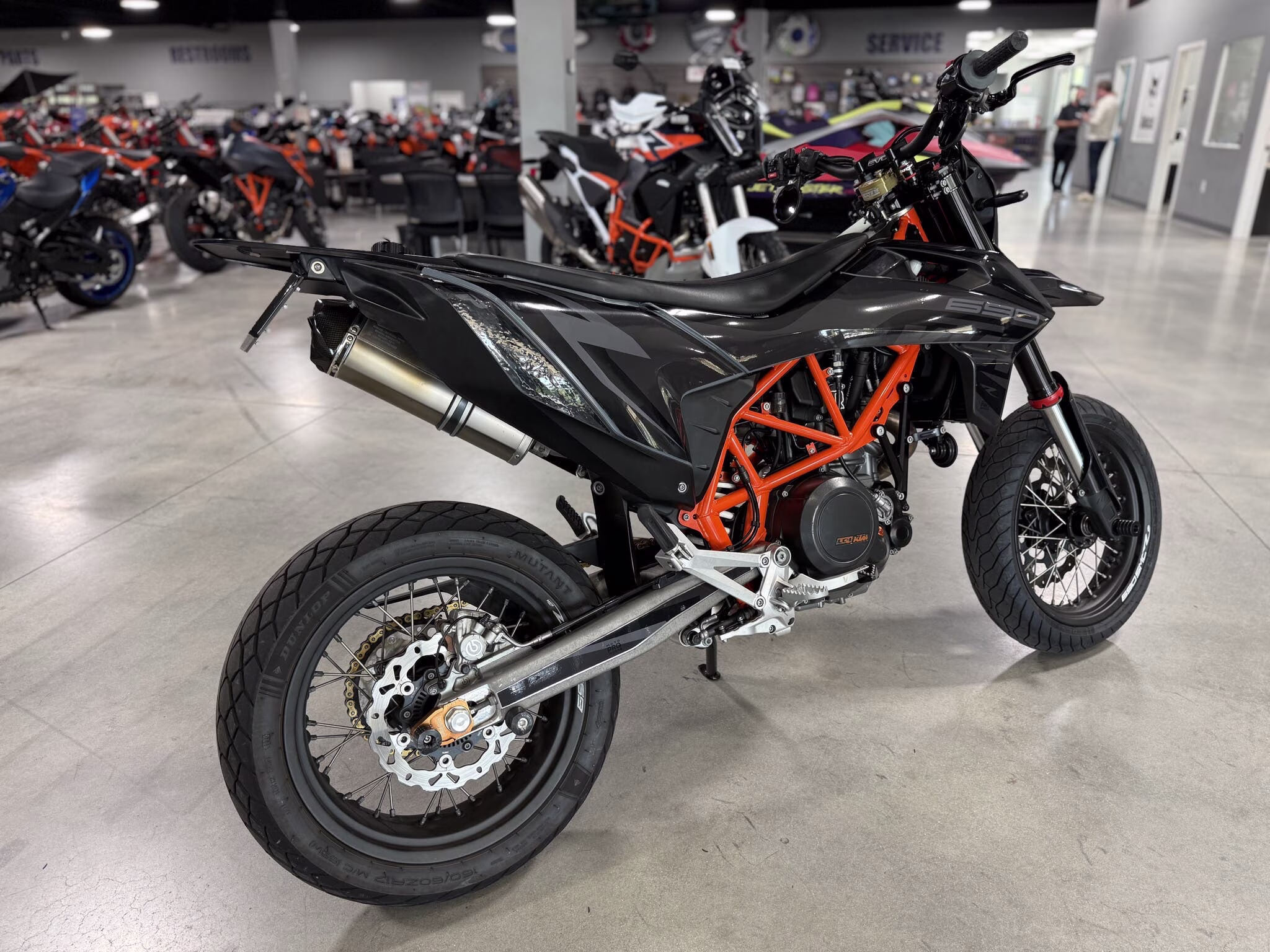 2022 KTM SMC R 690 Motorcycle