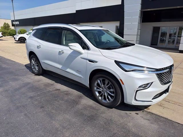 2023 White Frost Tricoat Buick Enclave Avenir AWD SUV