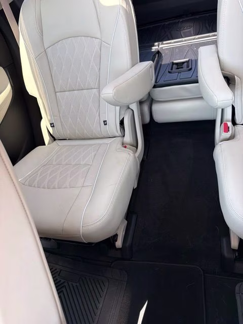 2023 White Frost Tricoat Buick Enclave Avenir AWD SUV