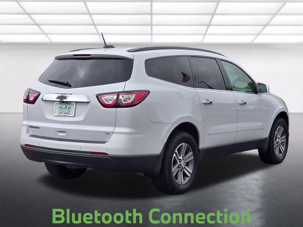 2017 Summit White Chevrolet Traverse 2LT FWD SUV