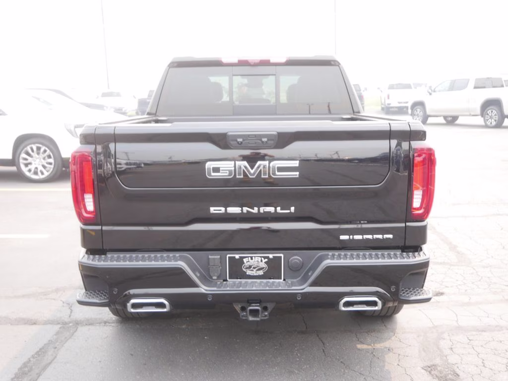 2025 Onyx Black GMC Sierra 1500 Denali Ultimate w/ 5SB Preferred Equipment Group 4X4 Truck
