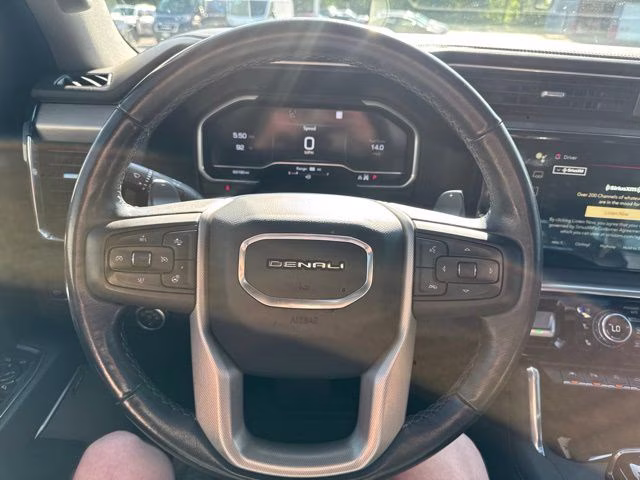2022 White Frost Tricoat GMC Sierra 1500 Denali 4X4 Truck