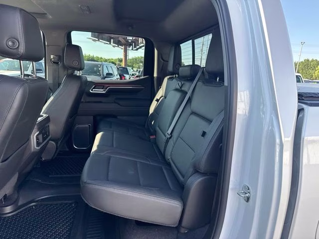 2022 White Frost Tricoat GMC Sierra 1500 Denali 4X4 Truck