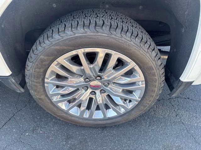 2022 White Frost Tricoat GMC Sierra 1500 Denali 4X4 Truck