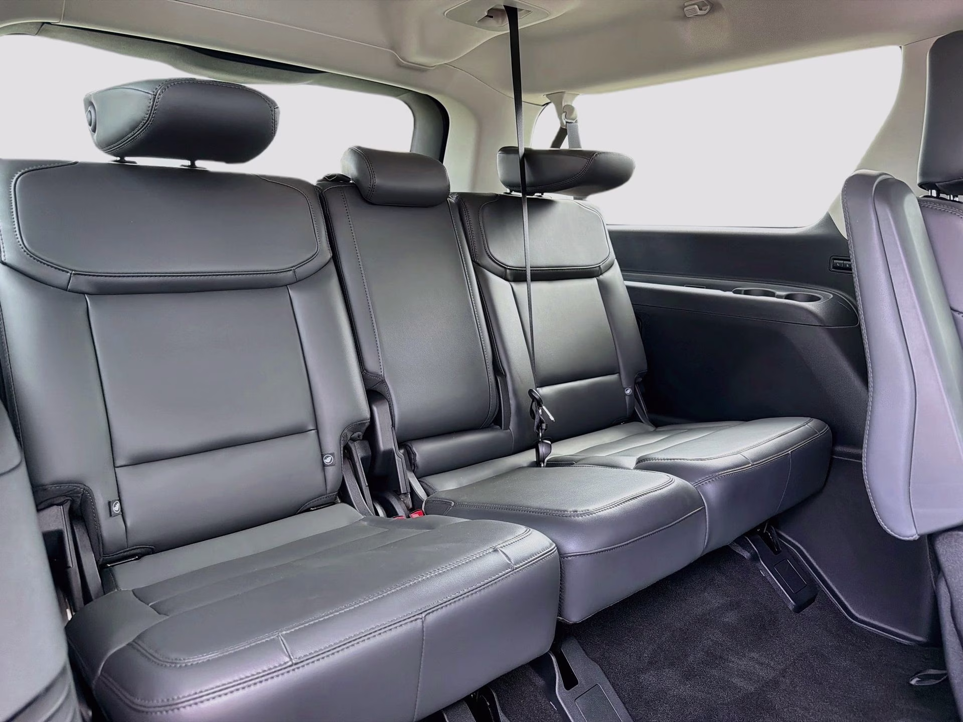 2026 Glacier Gray Metallic Tri-Coat Ford Expedition Max Active 4X4 SUV