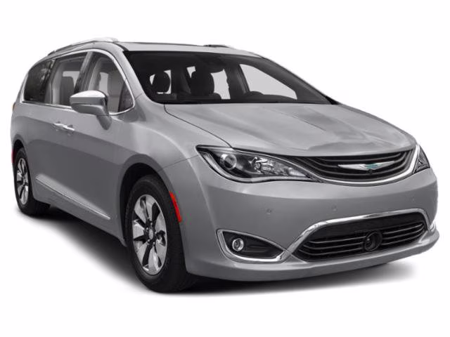 2017 Granite Crystal Metallic Clearcoat Chrysler Pacifica Touring Plus FWD Van