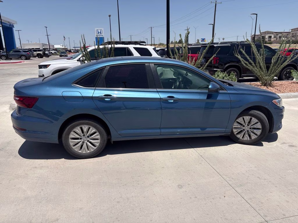 2020 Blue Volkswagen Jetta 1.4T S FWD Sedan
