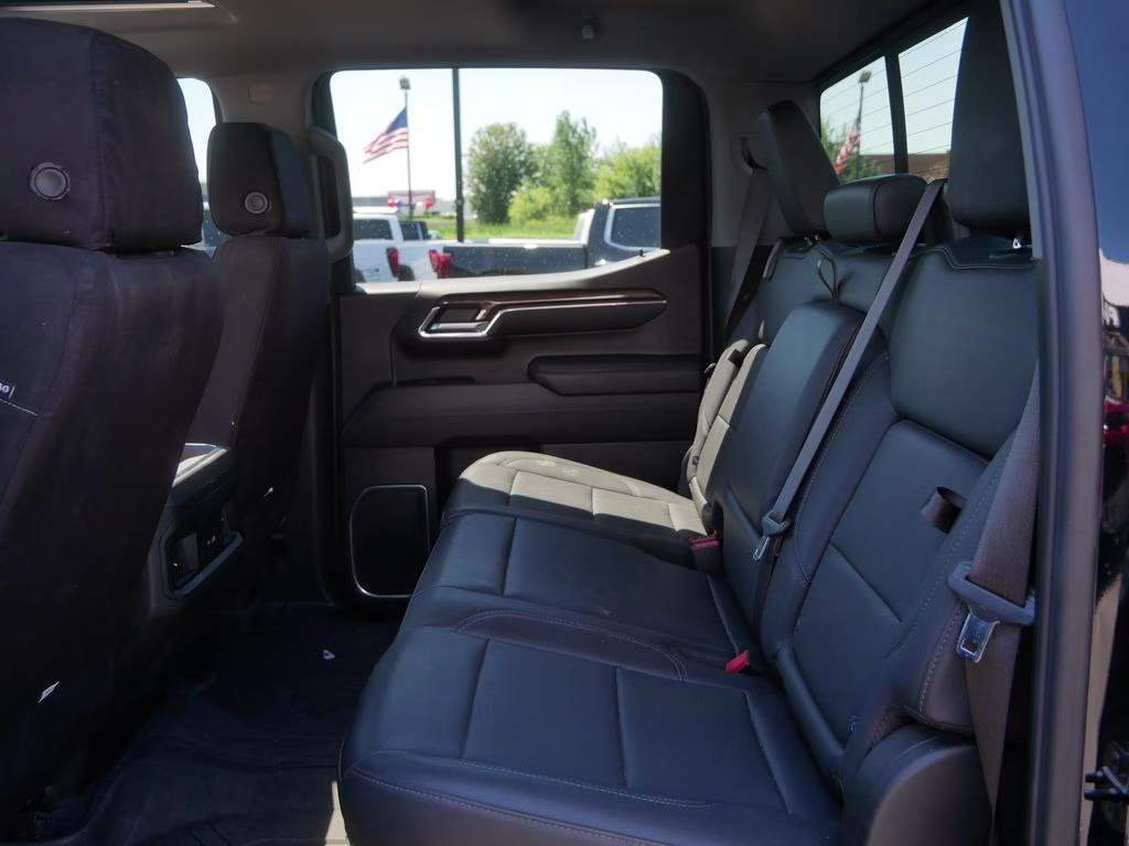 2024 Black Chevrolet Silverado 1500 RST w/ Redline Edition & 1SP Pckg 4X4 Truck