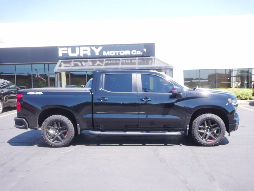 2024 Black Chevrolet Silverado 1500 RST w/ Redline Edition & 1SP Pckg 4X4 Truck
