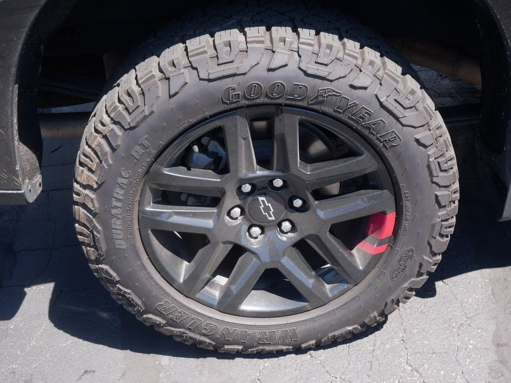 2024 Black Chevrolet Silverado 1500 RST w/ Redline Edition & 1SP Pckg 4X4 Truck