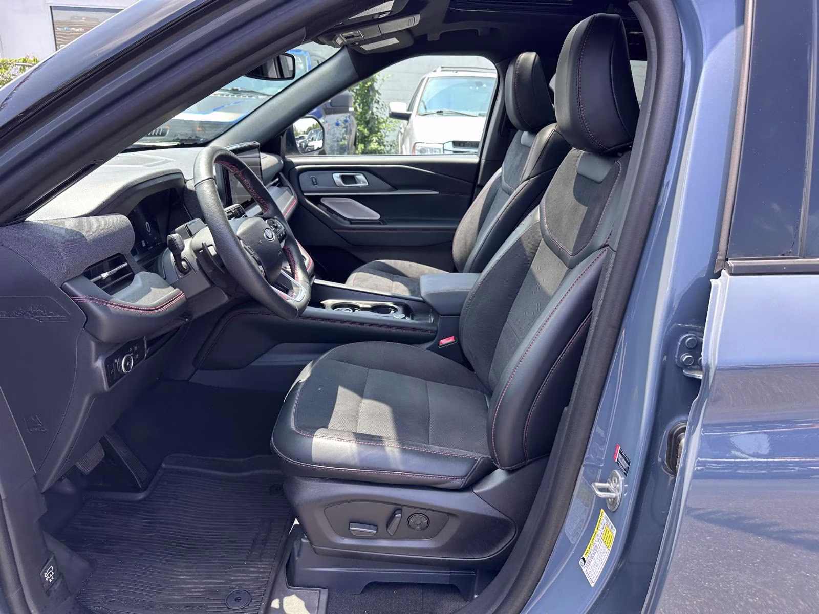 2025 Vapor Blue Metallic Ford Explorer ST 4WD 4X4 SUV