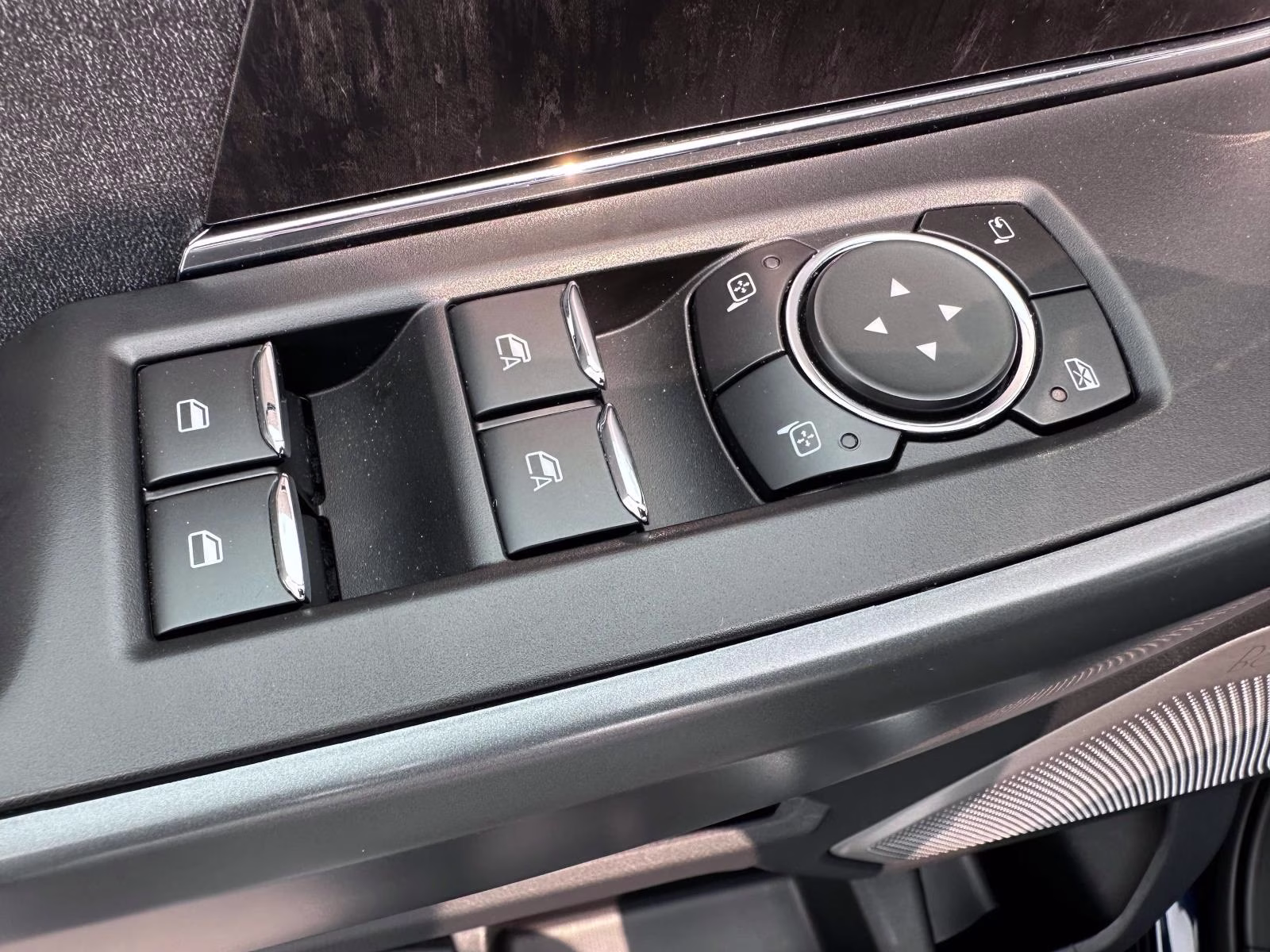 2022 Ford F-150 Lariat - Photo 10