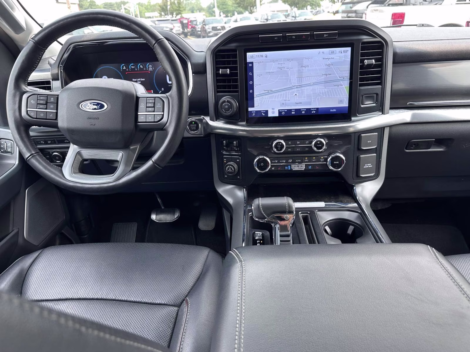 2022 Ford F-150 Lariat - Photo 18