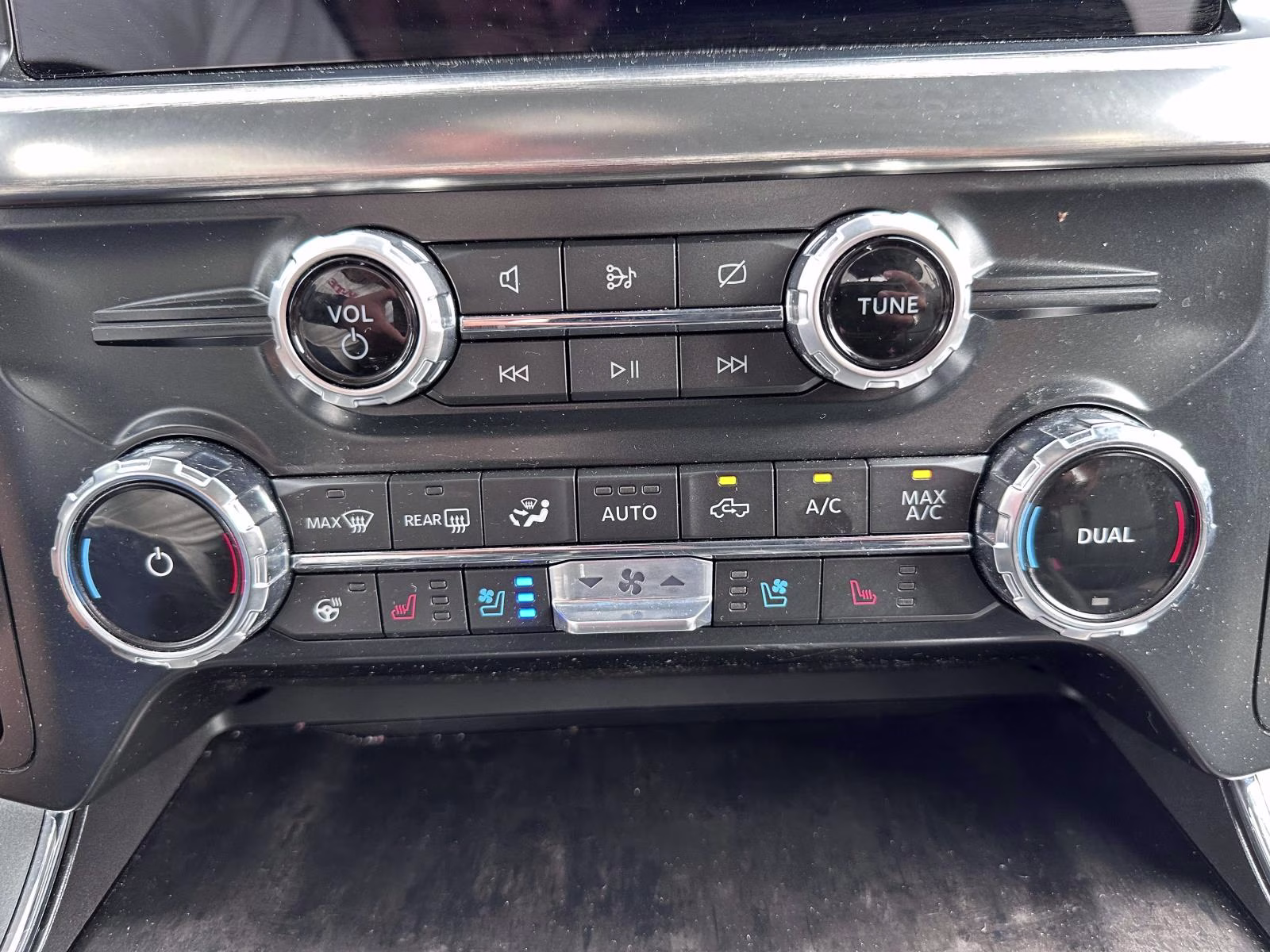 2022 Ford F-150 Lariat - Photo 25