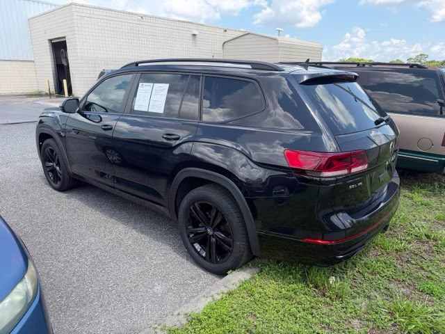 2023 Deep Black Volkswagen Atlas 3.6L V6 SEL R-Line AWD SUV
