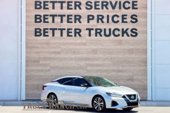 2019 Brilliant Silver Metallic Nissan Maxima 3.5 SL FWD Sedan