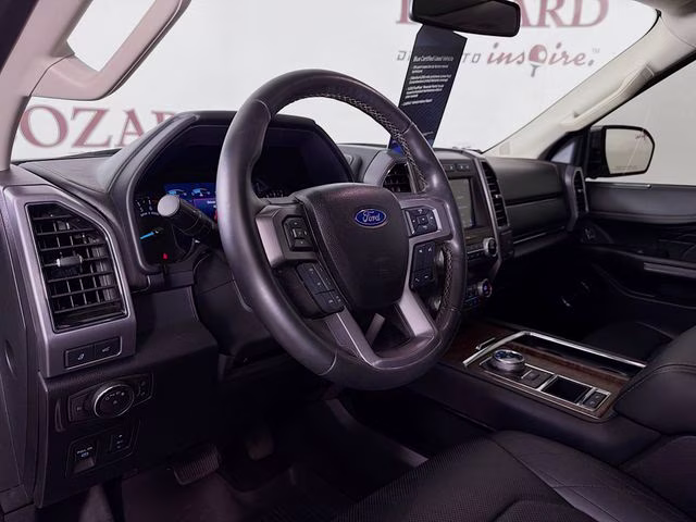 2019 Ingot Silver Ford Expedition Platinum RWD SUV