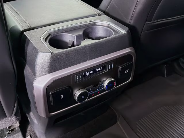 2019 Ingot Silver Ford Expedition Platinum RWD SUV