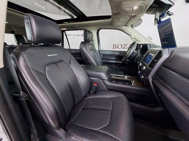 2019 Ingot Silver Ford Expedition Platinum RWD SUV