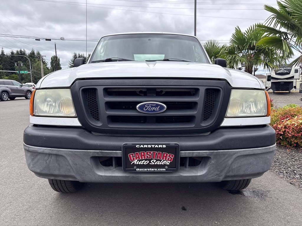 2004 White Ford Ranger XLT RWD Truck