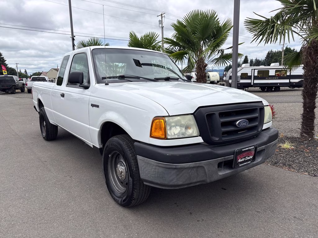 2004 White Ford Ranger XLT RWD Truck