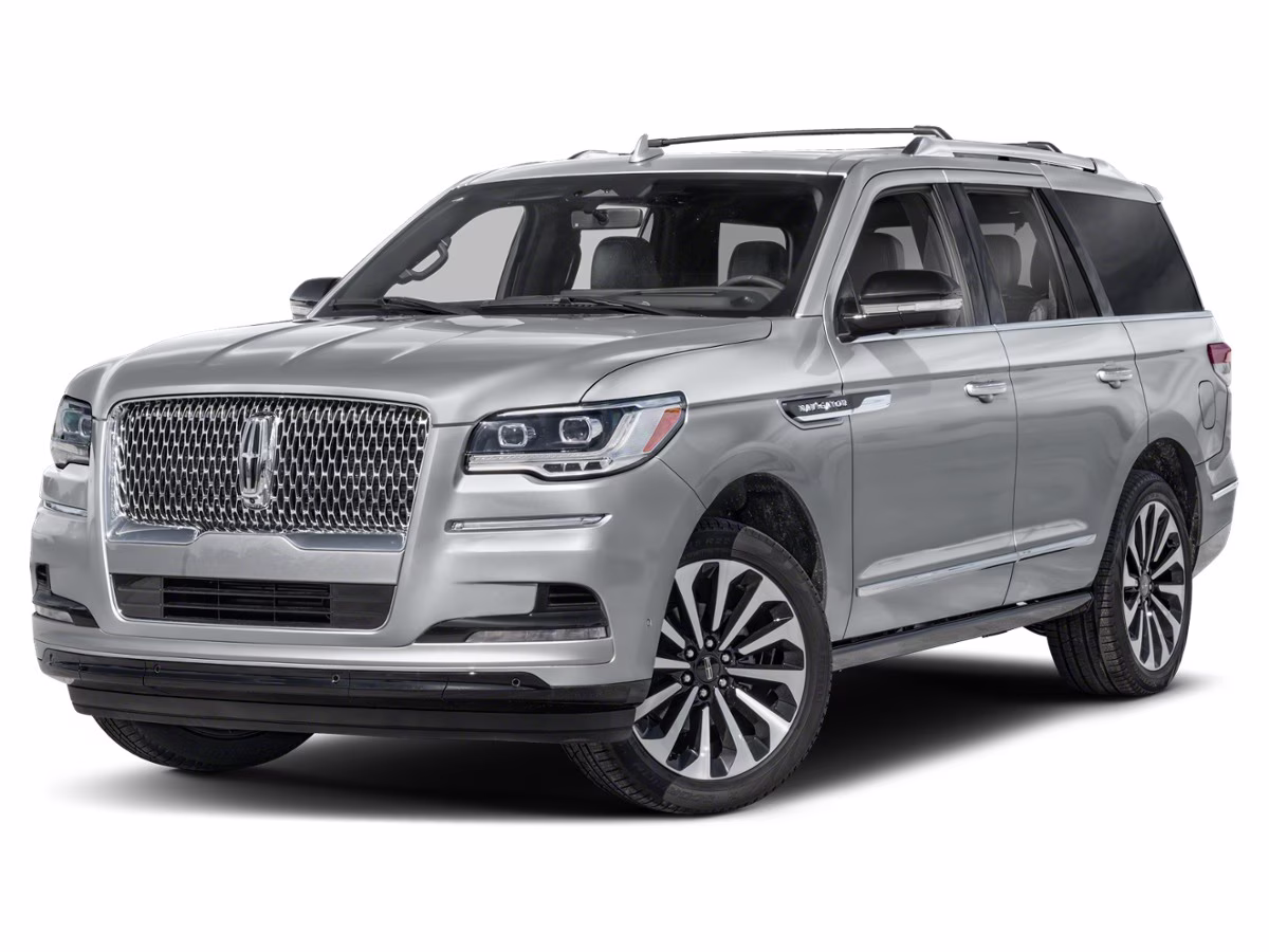 2023 Pristine White Metallic Tri-Coat Lincoln Navigator Reserve 4X4 SUV