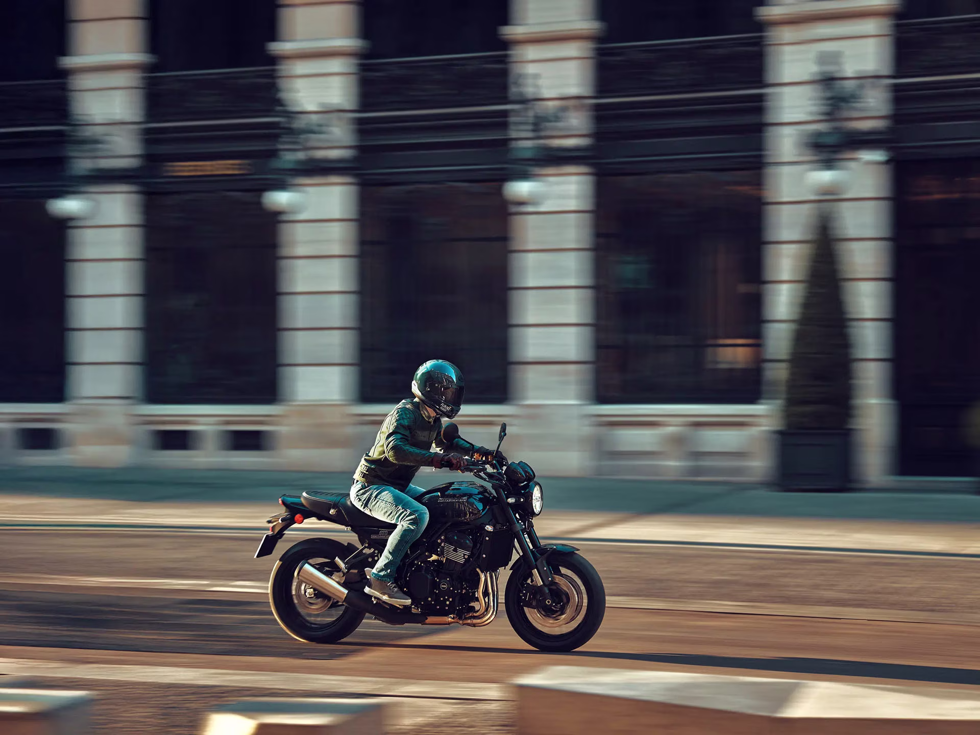 2026 Ebony Kawasaki Z900RS ABS Motorcycle