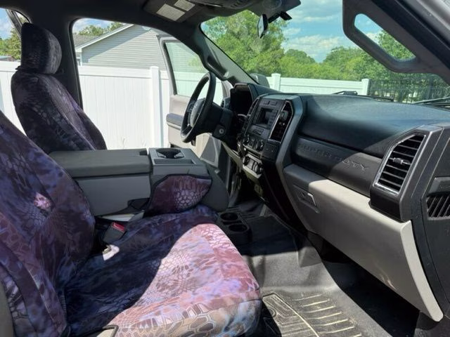 2018 Ingot Silver Ford Super Duty F-250 SRW XLT 4X4 Truck