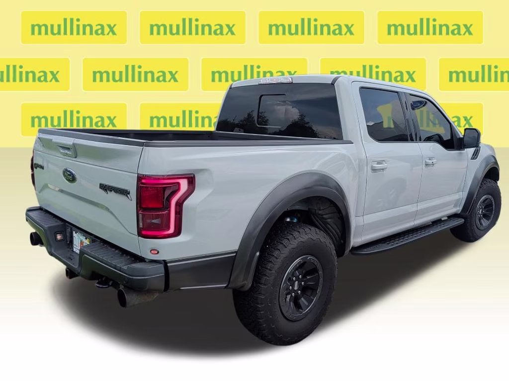 2017 Avalanche Ford F-150 Raptor 4X4 Truck