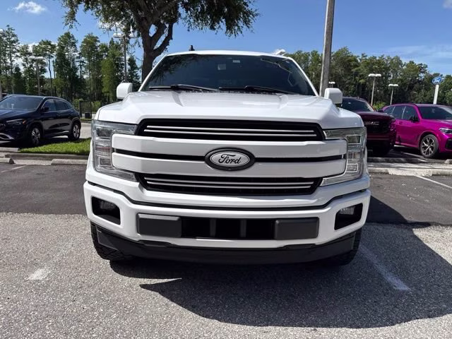 2020 Oxford White Ford F-150 LARIAT Crew Cab Pickup RWD Truck