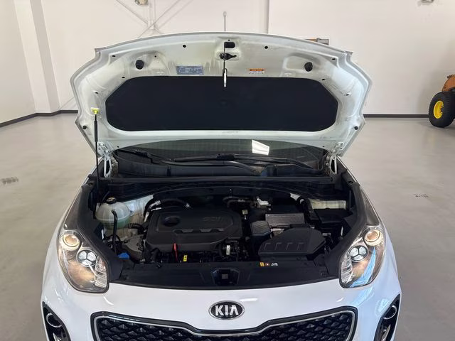 2018 Snow White Pearl Kia Sportage EX AWD SUV