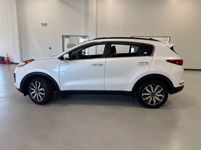2018 Snow White Pearl Kia Sportage EX AWD SUV
