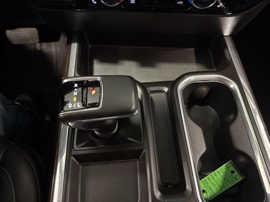 2023 Summit White GMC Sierra 1500 SLT 4X4 Truck