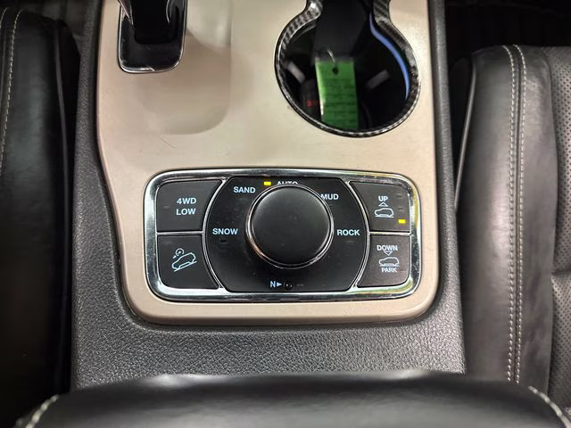 2014 Deep Cherry Red Crystal Pearlcoat Jeep Grand Cherokee Overland 4X4 SUV