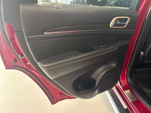 2014 Deep Cherry Red Crystal Pearlcoat Jeep Grand Cherokee Overland 4X4 SUV