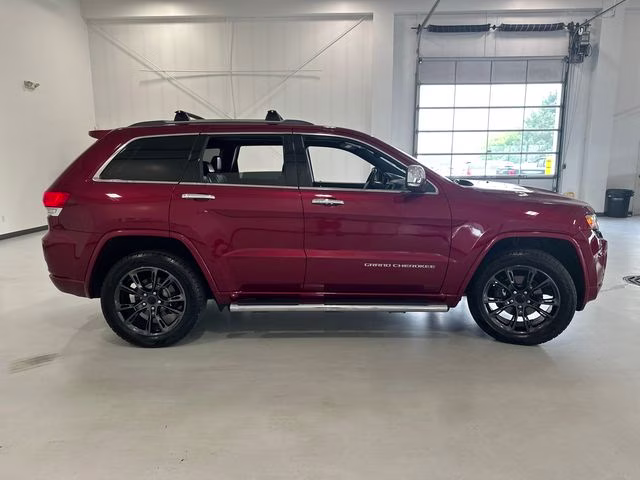 2014 Deep Cherry Red Crystal Pearlcoat Jeep Grand Cherokee Overland 4X4 SUV
